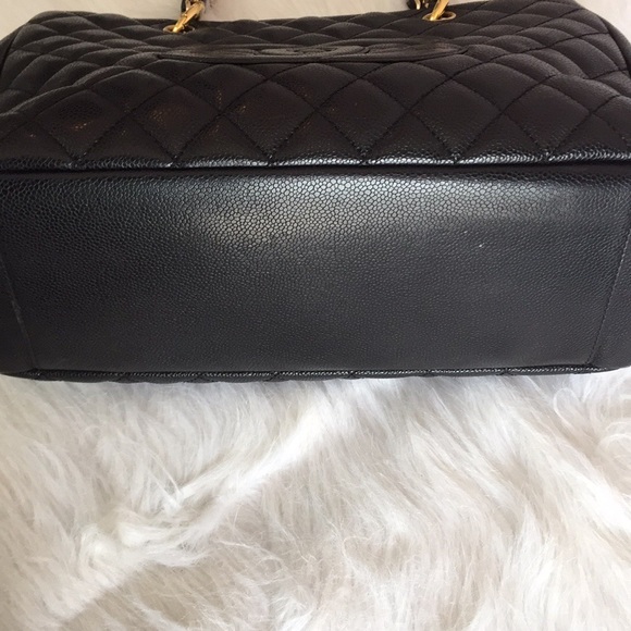 50 ✨Chanel✨ GST Grande Shopper Tote Caviar Leather - Picture 5 of 8